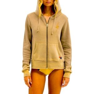 Tan Boxy Zip-Up Sweatshirt with Ribbed Cuffs w pants